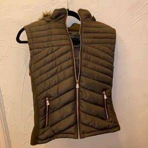 Snobbish Puffer Vest